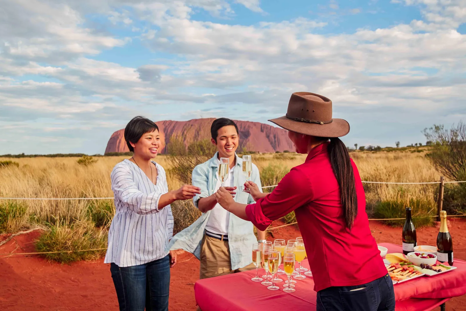 Uluru 1.5-Hour Sunset Tour with Sparkling Wine & Cheeseboard