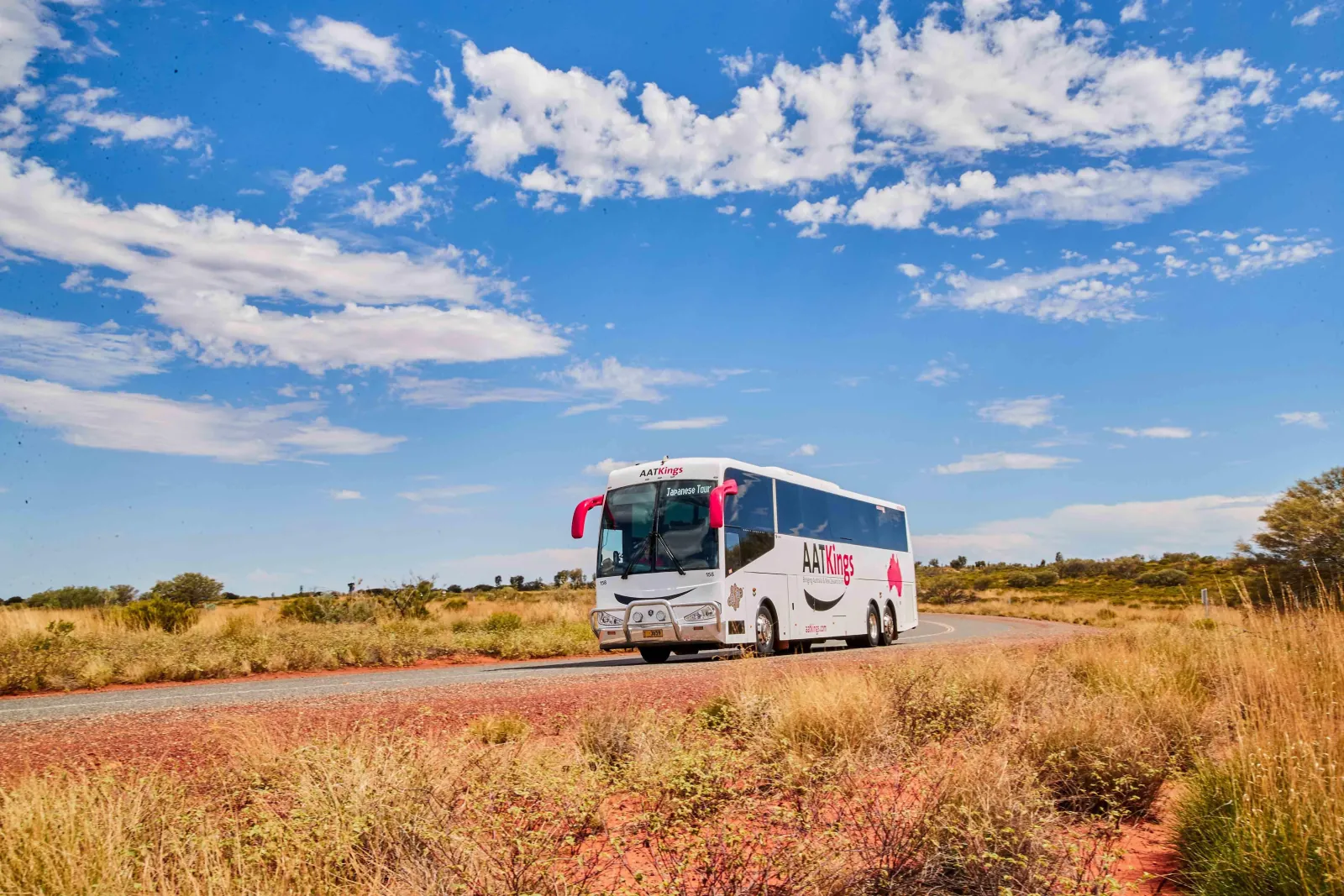 Alice Springs: Coach Transfer to Ayers Rock Resort