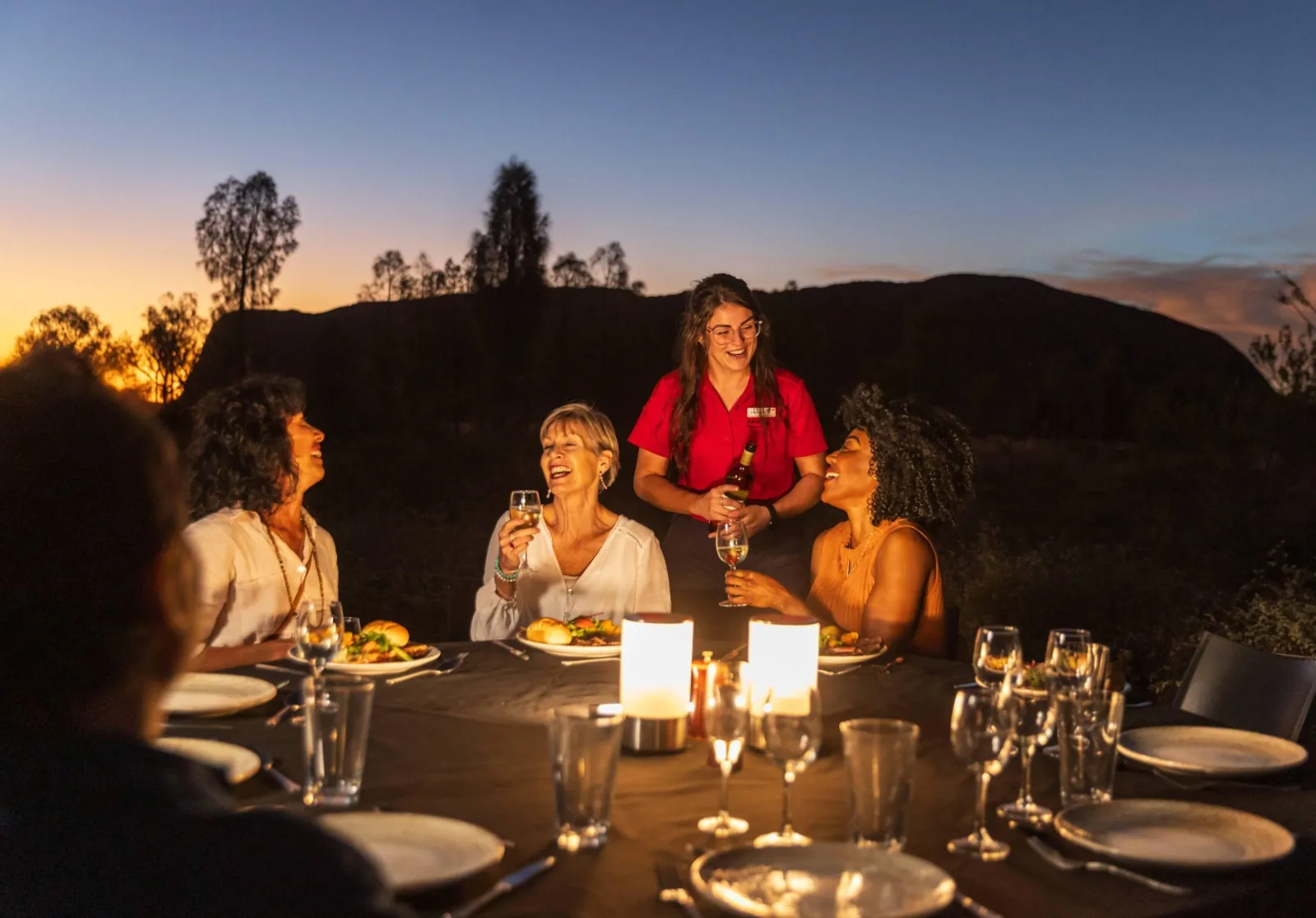 Uluru: Australian BBQ Dinner Under the Stars